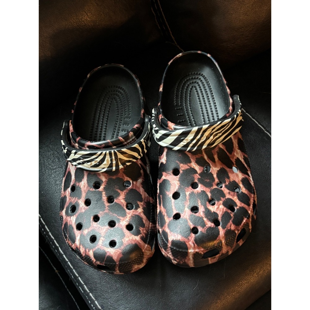 Crocs Classic Clogs Animal Print Leopard Zebra Mens 6 Womens 8 Black Brown